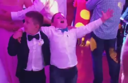 Dječaci koji su 'ukrali' svadbu: 'Jako su sretni, a mi ponosni'