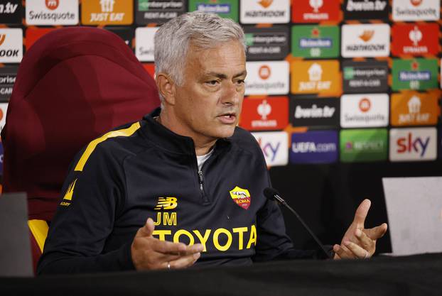 Europa League - AS Roma Press Conference