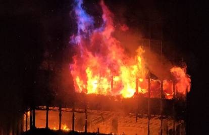 Požar u Vjesniku je zahvatio arhivu Porezne uprave i Ministarstva demografije