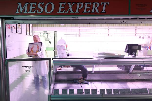 Zagreb: Zatvoreni dio tržnice Dolac niti danas ne radi