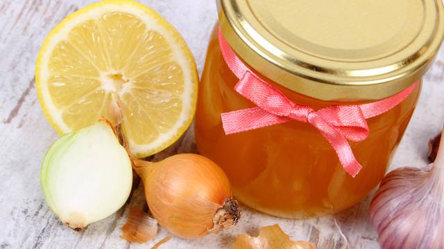 Što će biti ako češnjak i med jedete svaki dan - tjedan dana!