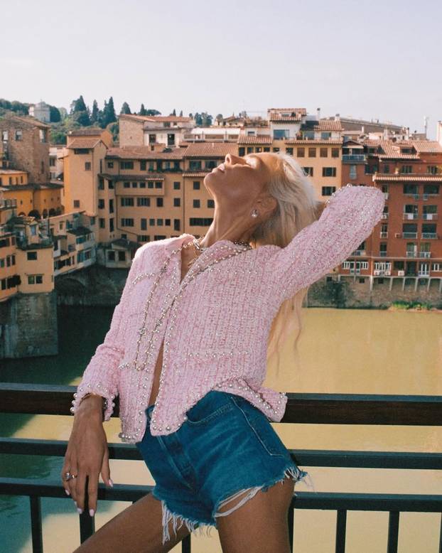 FOTO Slavni nogometaš ostavio suprugu zbog čudnih sklonosti