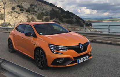 Vozili smo Megane RS sa 280 KS: Može li on parirati Hondi?