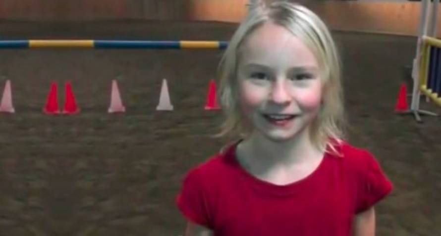 Neobičan hobi: Preskače prepone na sve četiri