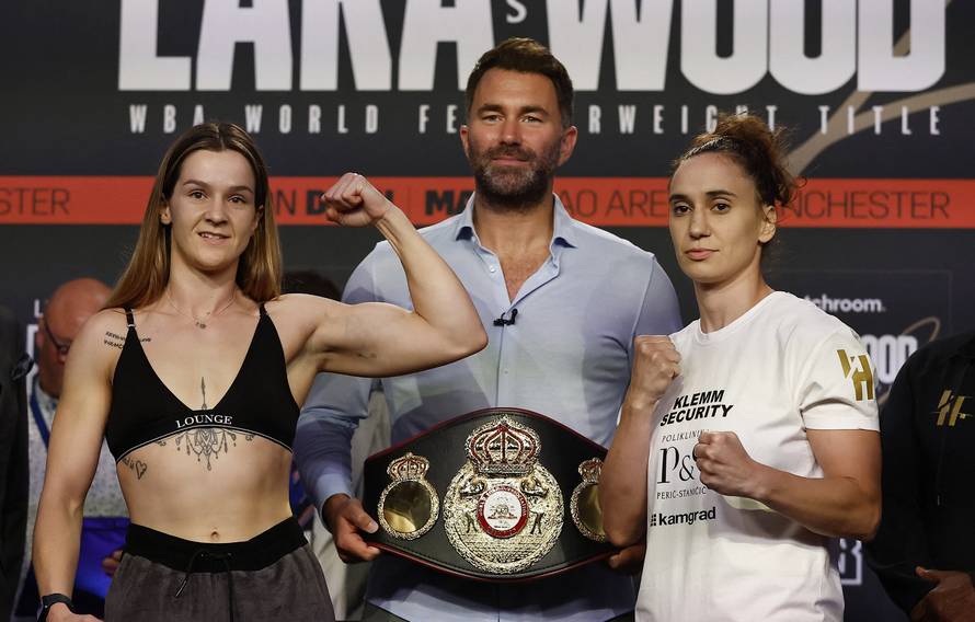 Mauricio Lara & Leigh Wood Weigh-In