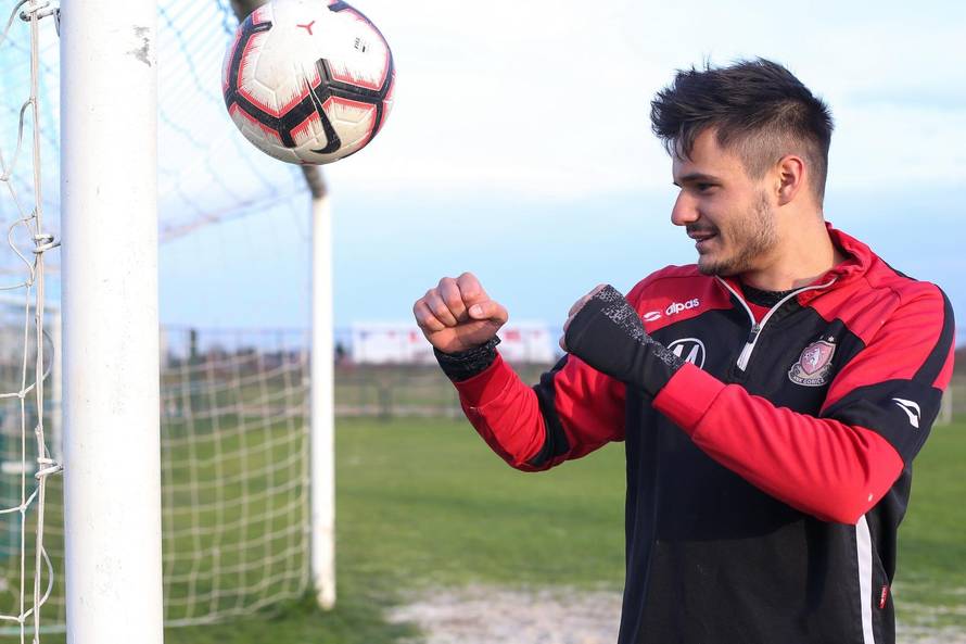 'Pisali ste o mojim stativama, zato sam se posebno nabrijao'