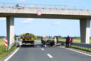 Virovitica: U prometnoj nesre&cacute;i poginule &ccaron;etiri osobe