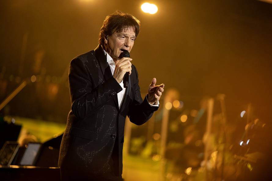 Čolić nakon što su mu na kuću bacili bombu: U Zagrebu sam