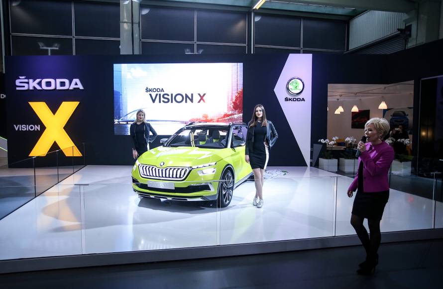 Škodina vizija: Hibridni  SUV Vision X vozi na plin i struju
