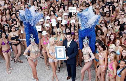 Najduža bikini parada na svijetu ušla u Guinnessa