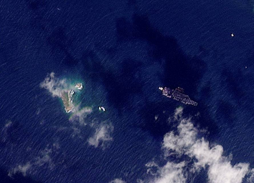 A satellite image shows the USS Gerald R. Ford off the coast of St Thomas Island