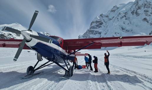 Popeli se na najviši vrh Aljaske i skupili preko 25 tisuća eura za Dom zdravlja Supetar