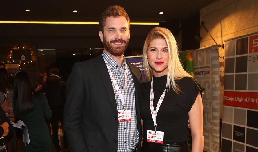 Bojana, Nina i Franka tješile su ljude nakon potresa: 'Držite se, ova godina ima gadan karakter'