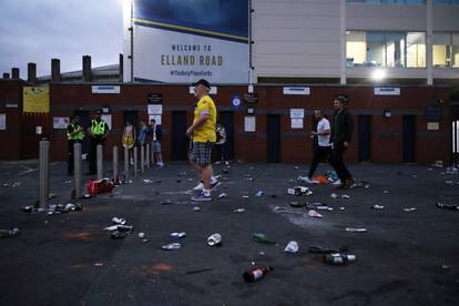 Championship - Leeds United celebrate promotion to the Premier League