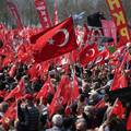 Deseci tisuća Turaka ponovno prosvjeduju u Istanbulu protiv pritvaranja Imamoglua