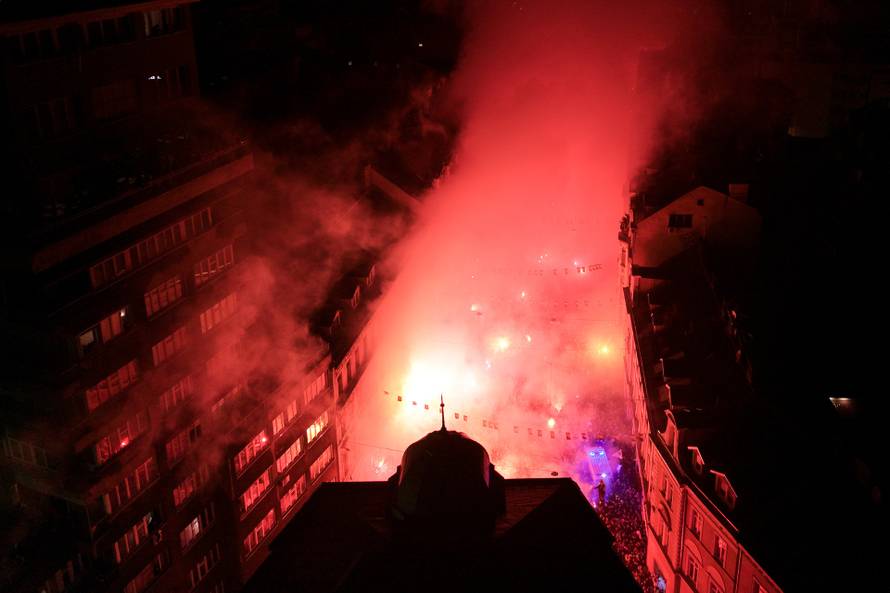 Pogled iz zraka na doček nogometne reprezentacije BiH u Sarajevu