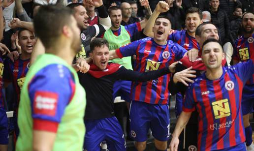 VIDEO Pogledajte čudesnu atmosferu iz Splita! Torcida pobijedila Futsal Dinamo...