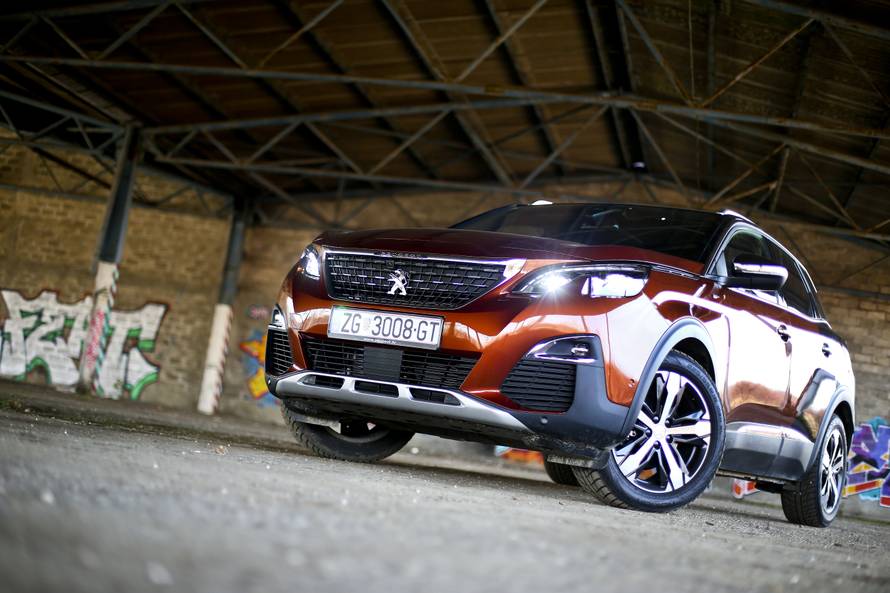 Jednostavno fascinantan auto godine: Peugeot 3008 na testu