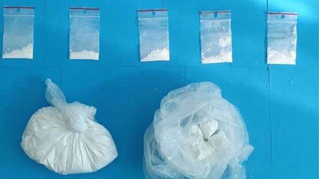 U Rijeci uhitili 19-godišnjaka: Policija kod njega pronašla kilo amfetamina, MDMA, galaxy...