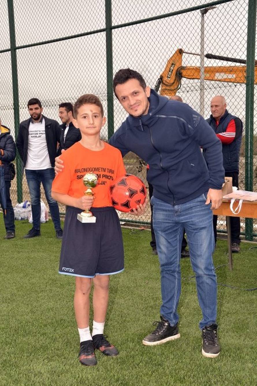 Albanci organizirali nogometni turnir: 'Nasilje nije rješenje...'