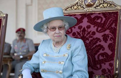 Kraljica Elizabeta na prijestolju sjedi najduže, već 59 godina