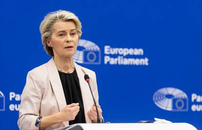 Druga Komisija Ursule von der Leyen dobila je najmanje glasova u zadnja tri desetljeća