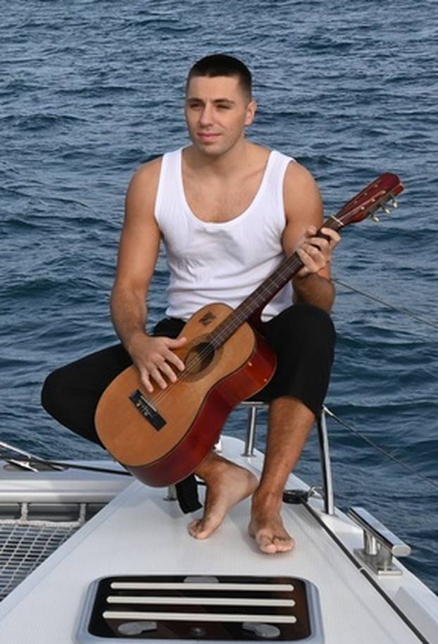 FOTO Vrući kalendar hrvatskih vaterpolista: Kad prvaci svijeta izađu iz bazena i poziraju...