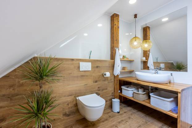 FOTO Kuću za odmor Mali Medo kod rodnog sela Nikole Tesle u Lici okružuje pravi prirodni raj