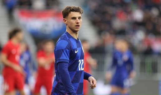 Adrian Sege&ccaron;i&cacute; dobio nagradu u Championshipu! Ho&cacute;e li i&cacute;i na SP