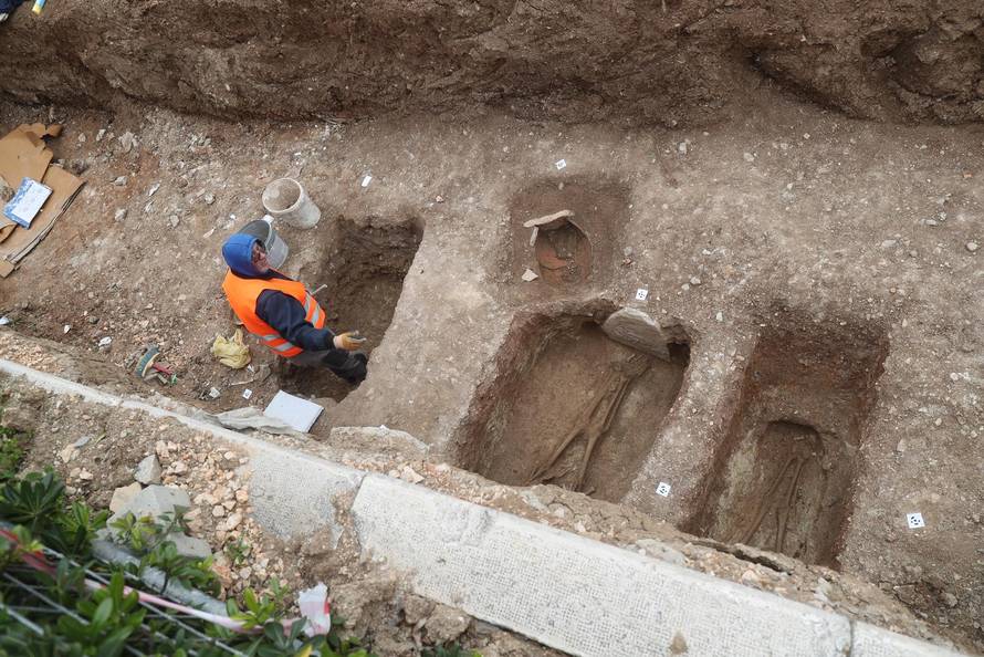 Split: Tijekom arheoloških istraživanja otkriveni su grobovi