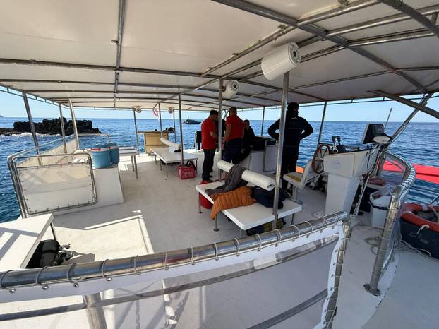 FOTO INTENZIVNA POTRAGA Evo gdje traže nestalog ronioca kod Lokruma: 'Digli smo i dronove'