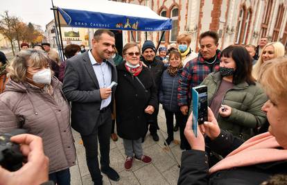 Vide trn korupcije u tuđem, a ne i balvan korupcije u svom oku