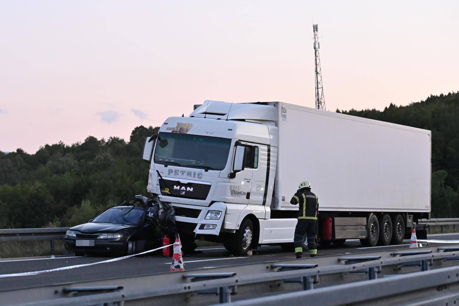 Novi detalj tragedije kod Brinja: Poljaci su stajali na autocesti prije stravičnog naleta kamiona