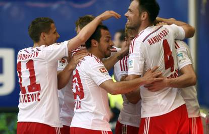 Olić zabio, HSV u razigravanju; Stuttgart se spasio, Lakić 'out'