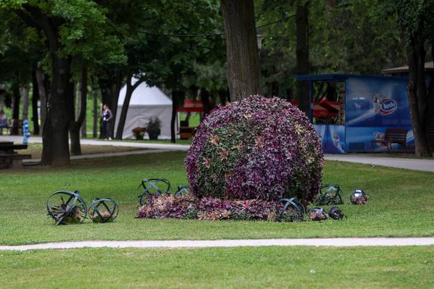 Zagreb: Uz jezero Bundek otvoren ovogodišnji FloraArt, međunarodna vrtna izložba