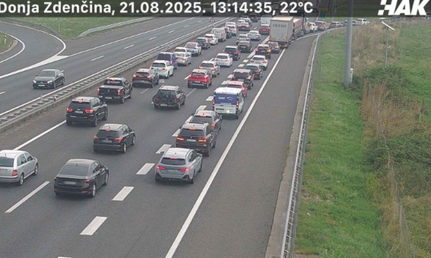 Užas na ZG obilaznici! Sudarilo se pet vozila, deset ozlijeđenih! Među njima i dijete od 2 godine