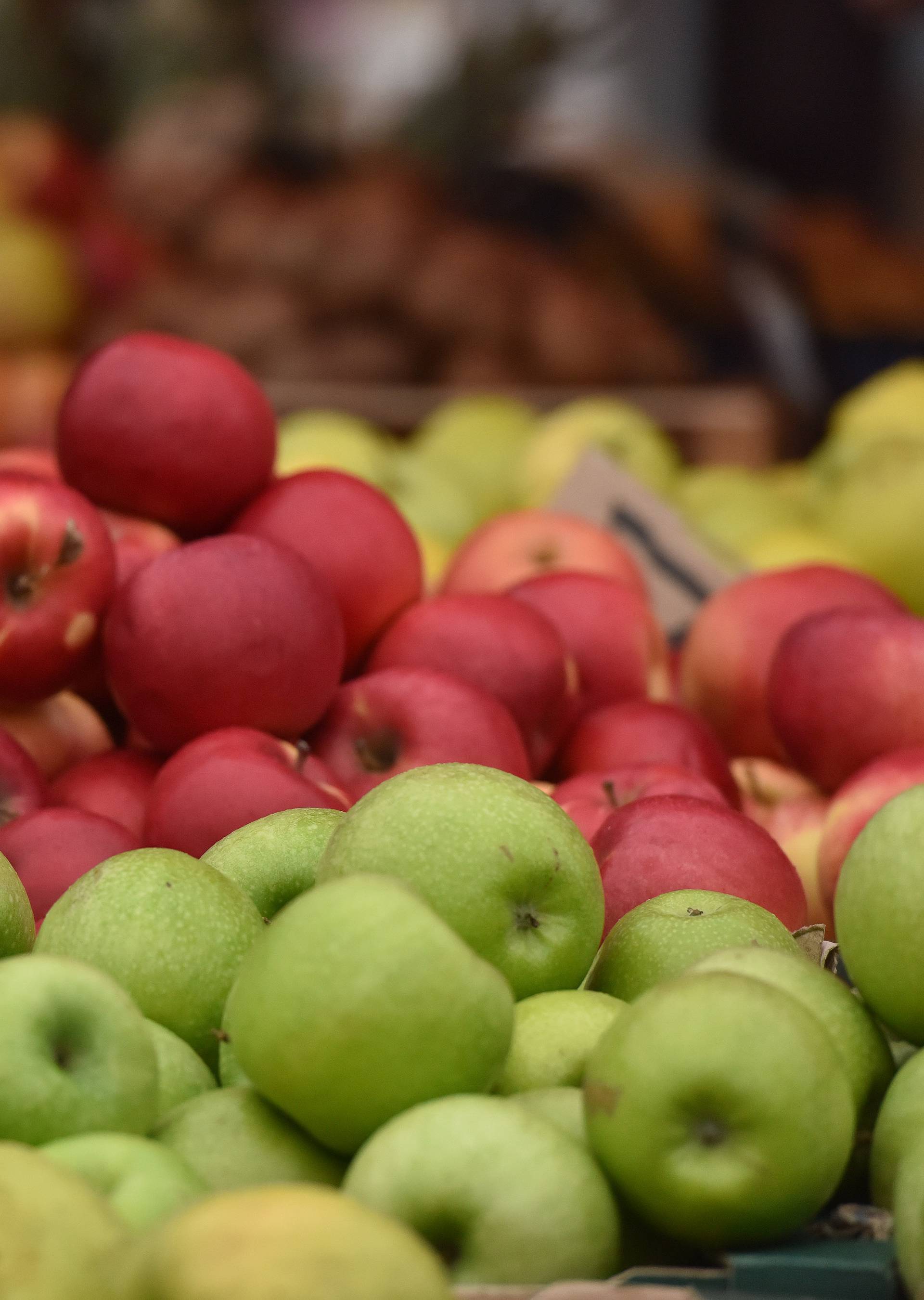 Voće je duplo skuplje nego lani: Prijeti nam nestašica jabuka!