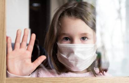 Pet savjeta kako pomoći djeci da se lakše nose s pandemijom