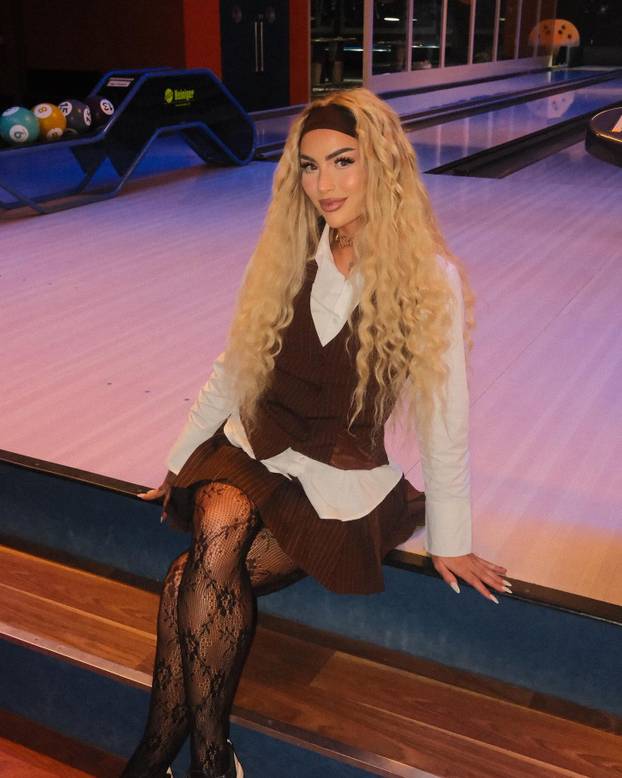 FOTO Alisha Lehmann 'zapalila' Oktoberfest; jedan detalj sve je otkrio o ljubavnom statusu...