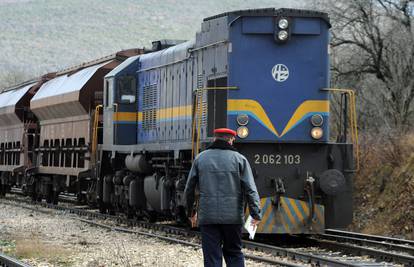 Vlak je naletio na ženu (31) u Zaboku, teško je ozlijeđena