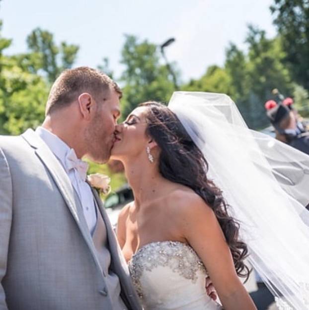 FOTO Tko je Ryan Marie Miočić? Atraktivna medicinska sestra osvojila je srce našeg borca...