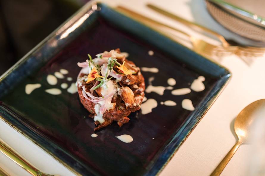 Bili smo na otvorenju Bar&Ton Rougemarin bistroa u MSU-u: Evo kakve vas delicije očekuju