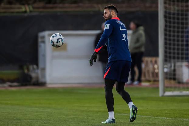 Trening hrvatske nogometne reprezentacije na splitskom Poljudu