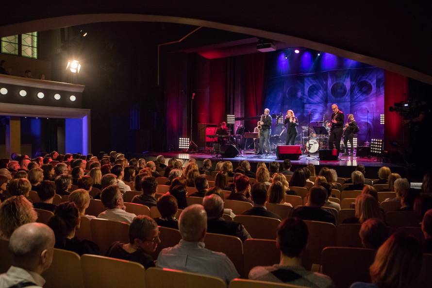 Igor Geržina je koncertom u 'Komediji' proslavio rođendan