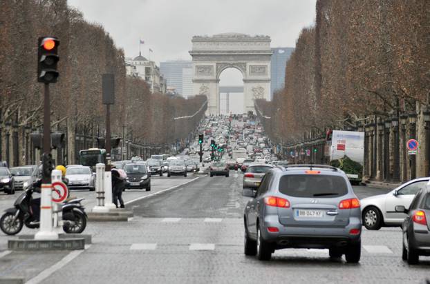 Pogledajte kako izgleda jesen u Parizu: Zaista je predivno!