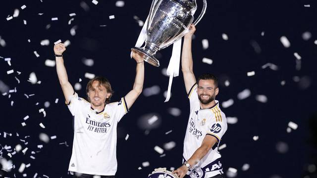 Real Madrid celebrate winning the Champions League