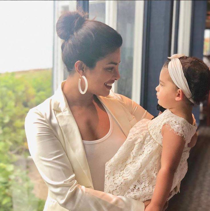 Bivša Miss svijeta Priyanka ljubi 10 godina mlađeg pjevača