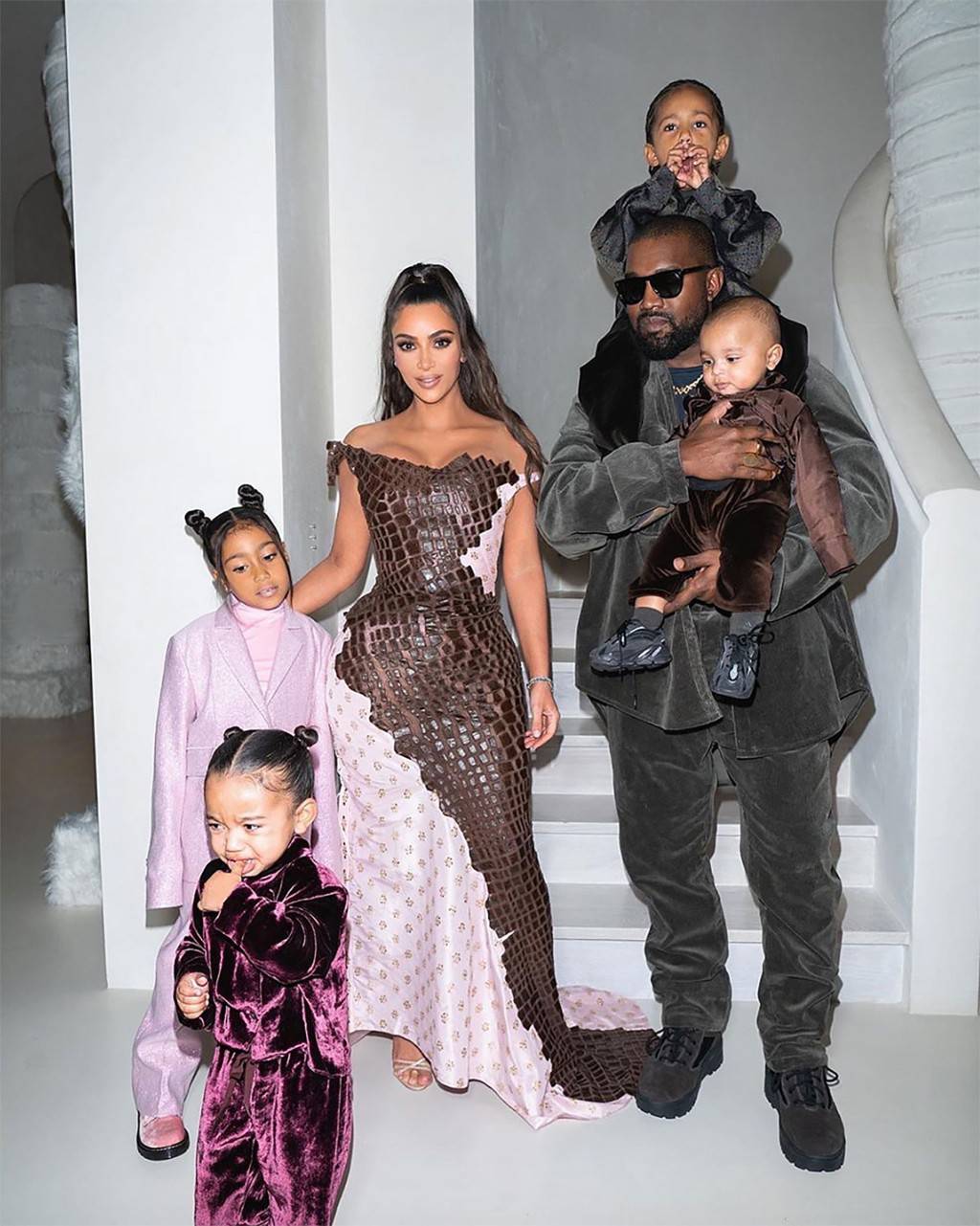 Kanye paradira s kopijom bivše supruge Kim: 'Identične su!'