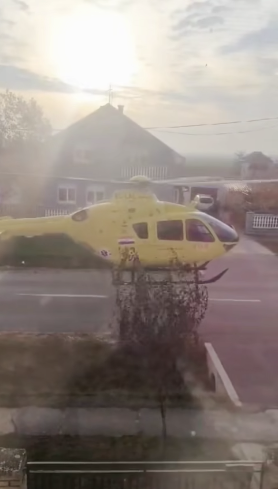 VIDEO Helikopter nasred ceste sletio kod Vinkovaca i zaustavio promet: Spašen još jedan život!