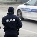 U sudaru auta i motora teško su ozlijeđeni  Slovenci: Motociklista i putnicu su prevezli u bolnicu